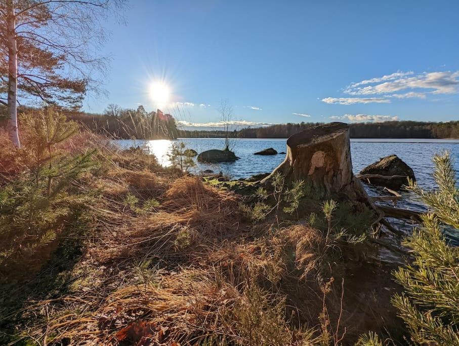 Beautiful And Cosy House Near The Lake Olofstrom Екстер'єр фото