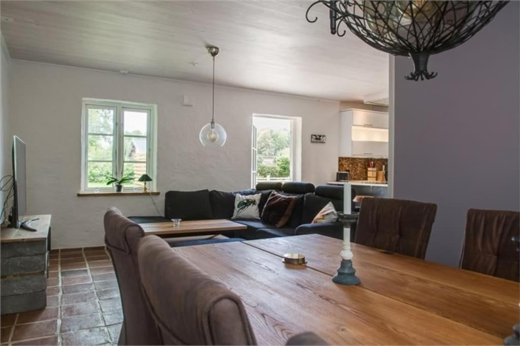 Beautiful And Cosy House Near The Lake Olofstrom Екстер'єр фото